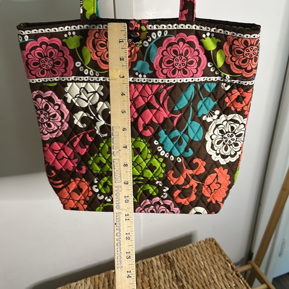 Vera Bradley Vibrant Floral‎ Quilted Tote Bag Lola print - Picture 4 of 7